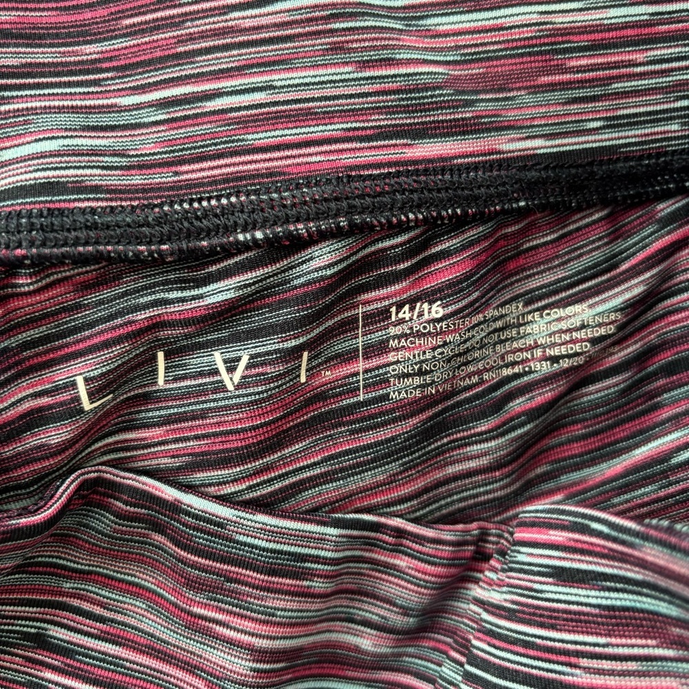 NWT Livi Active Legging Power Crop stretch Purple & Multi SZ 14 / 16 - Picture 6 of 10